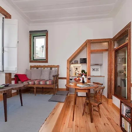 Apartments In Historical Lisbon Exterior photo