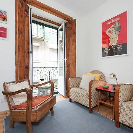 Apartments In Historical Lisbon Exterior photo